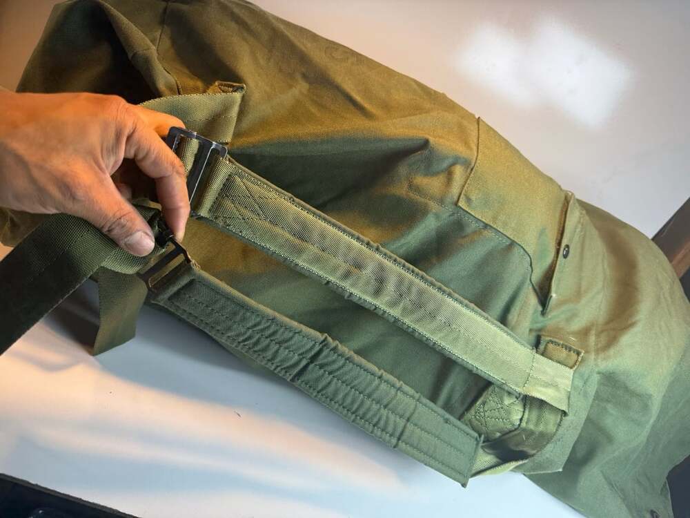 USA US Army Duffel Canvas Green Rucksack Bag Backpack 36” x 20" Vintage